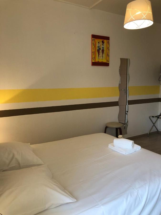Enzo Hotels Neufchateau By Kyriad Direct Exterior photo